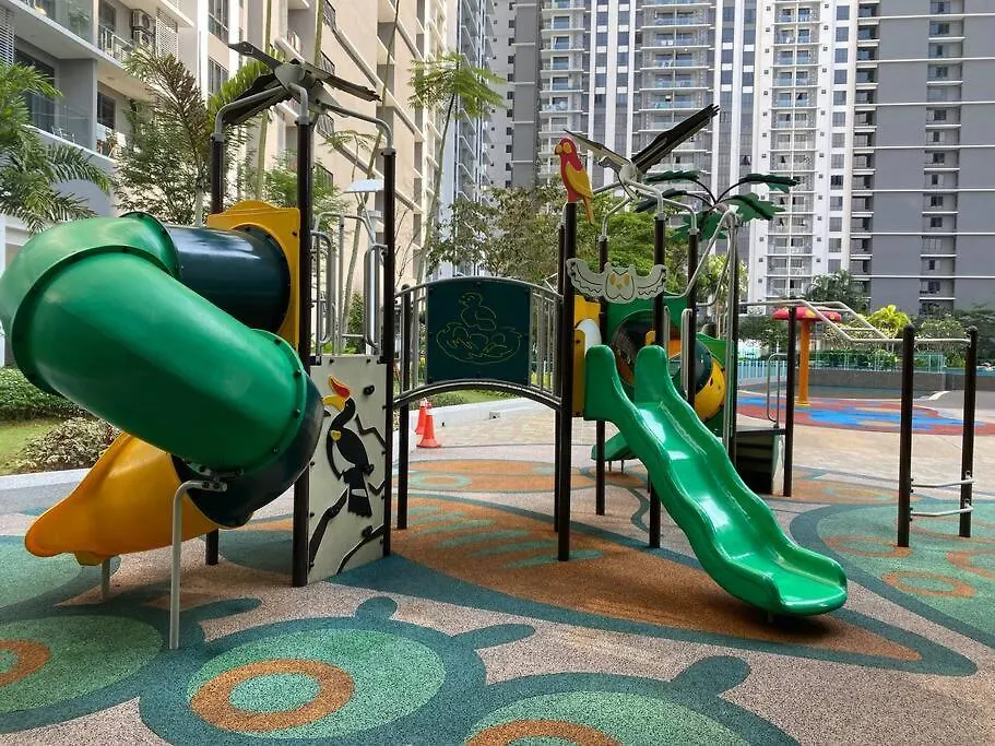 Cozy Family Suite Kepong Desapark Montkiara Publika Mitec Kuala Lumpur 0*,