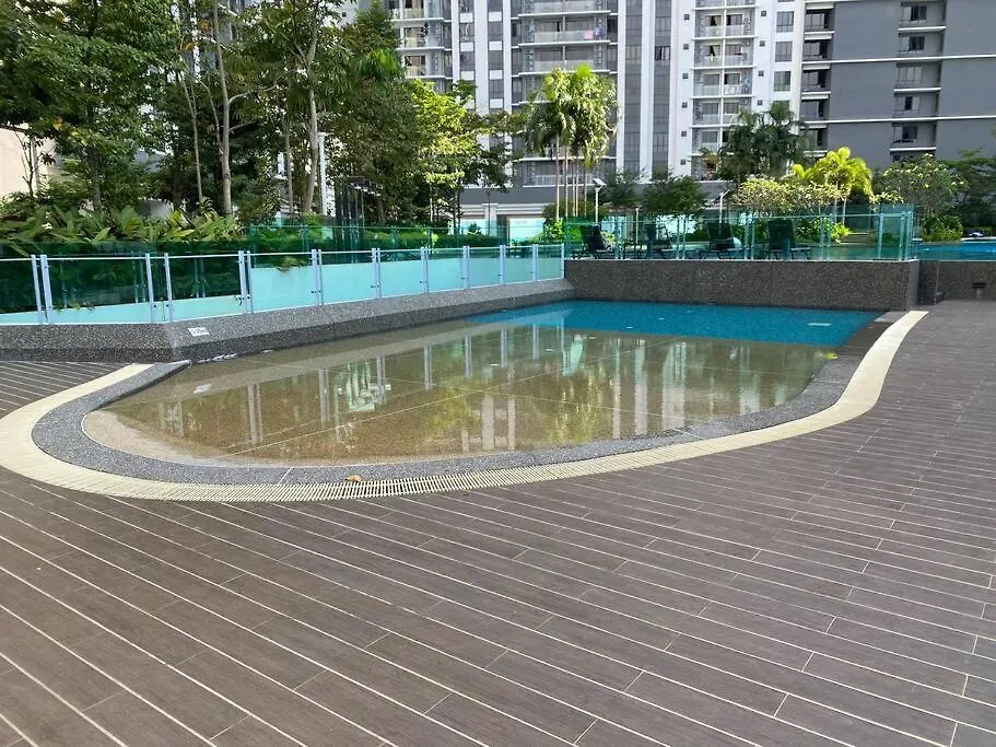 Cozy Family Suite Kepong Desapark Montkiara Publika Mitec Kuala Lumpur
