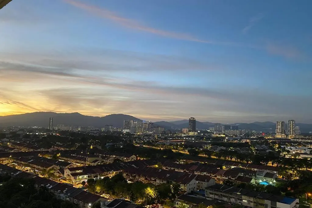 Cozy Family Suite Kepong Desapark Montkiara Publika Mitec Kuala Lumpur 0*,  Maleisië